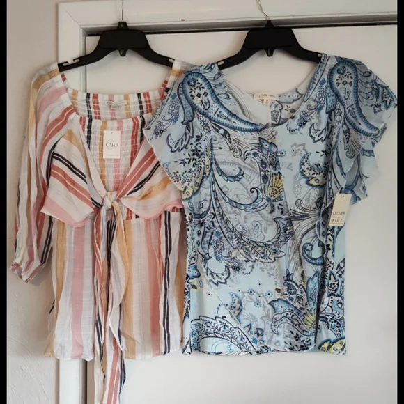 2 Pc Soft & Summery Top Bundle - sz Medium - Picture 1 of 8